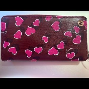 Gucci Shanghai Pink Hearts Wallet Brand New